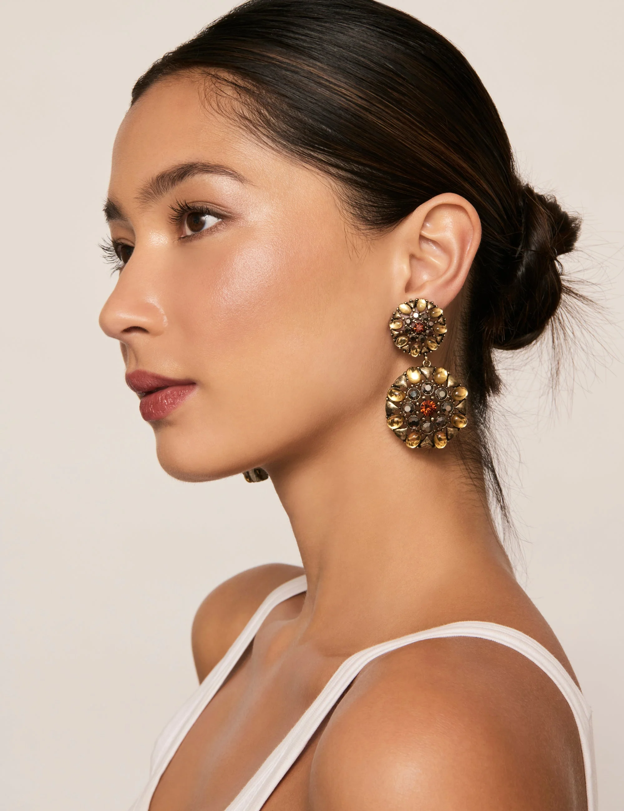 ANTIQUE STATEMENT CLIP EARRING - Image 2