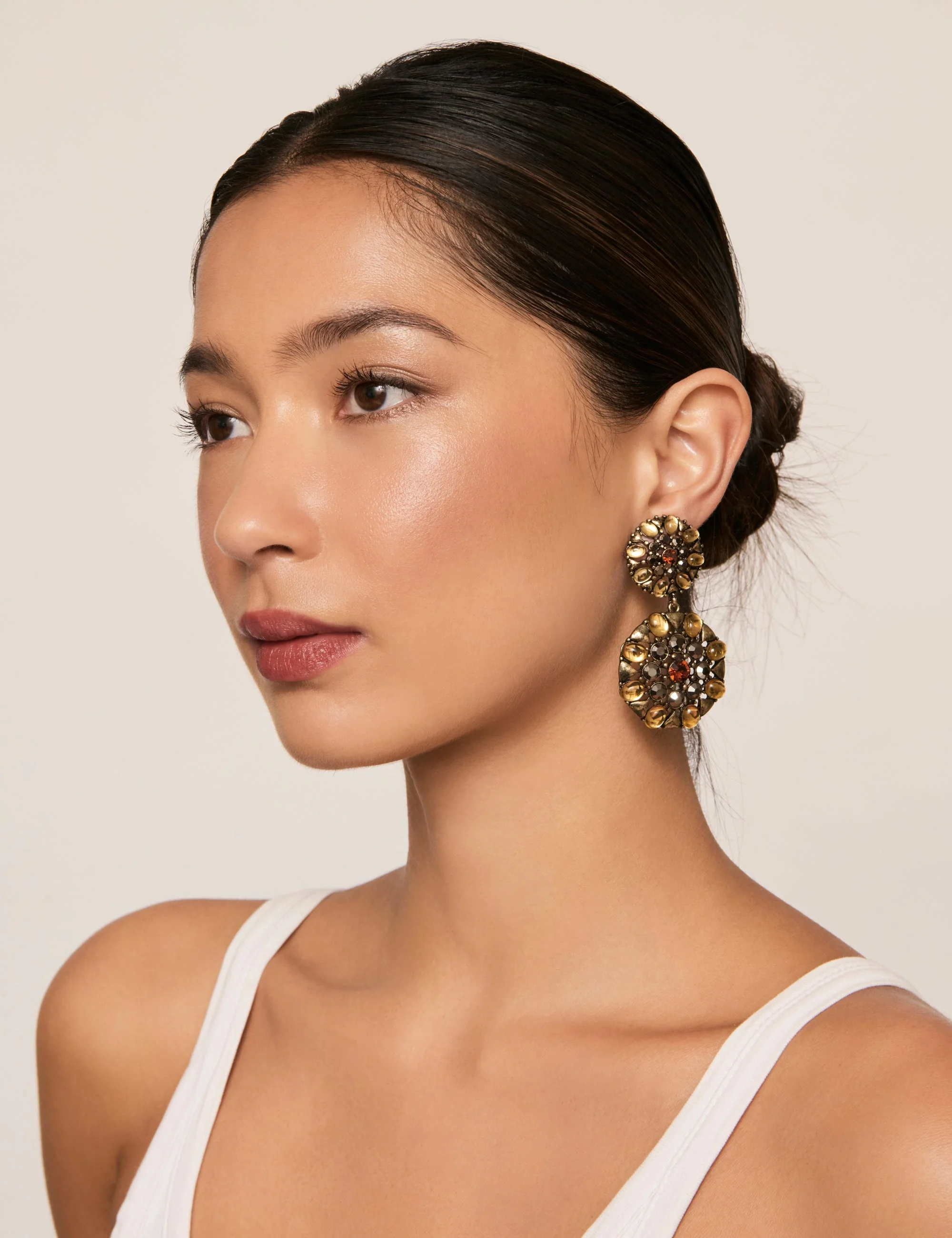 ANTIQUE STATEMENT CLIP EARRING - Image 6