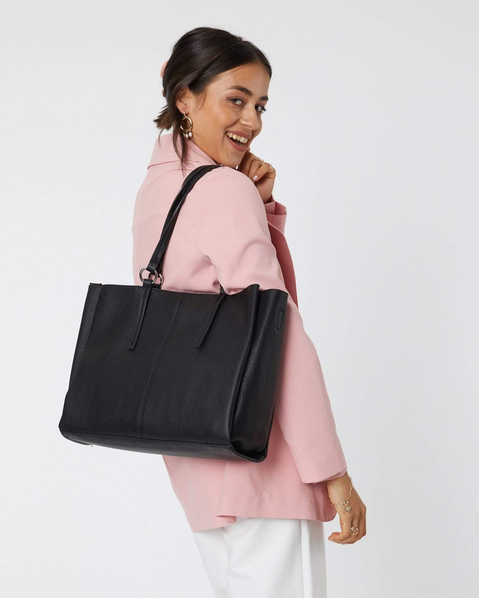 Black Stacey Ring Tote Bag - Image 5