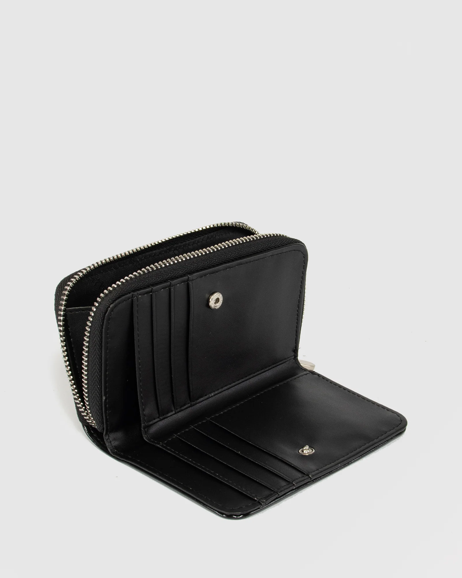 Black Tiana Plate Wallet - Image 4