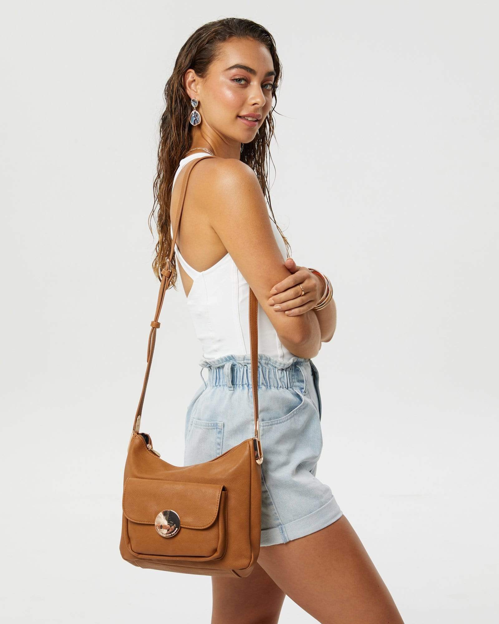 Caramel Hadley Crossbody Bag - Image 6