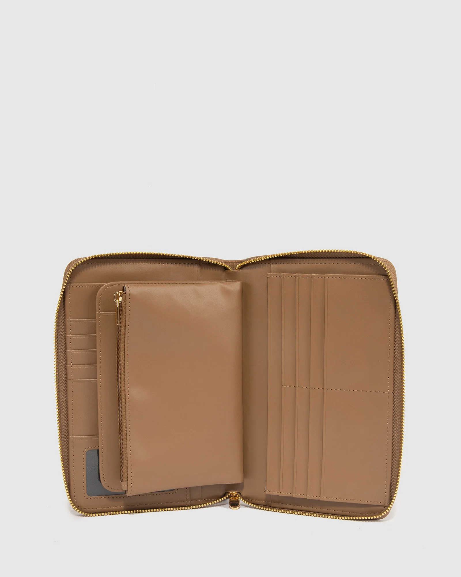 Caramel Suzanah Travel Wallet - Image 5