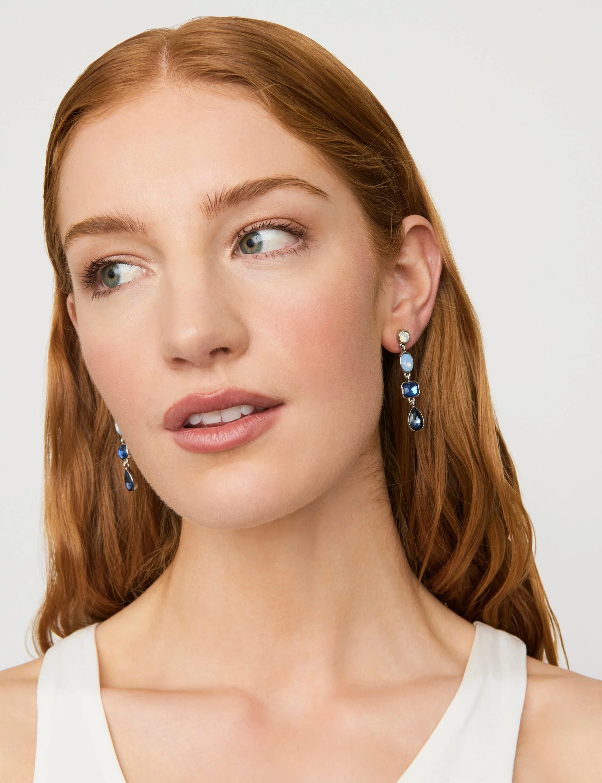 CASCADE DROP EARRING - Image 5