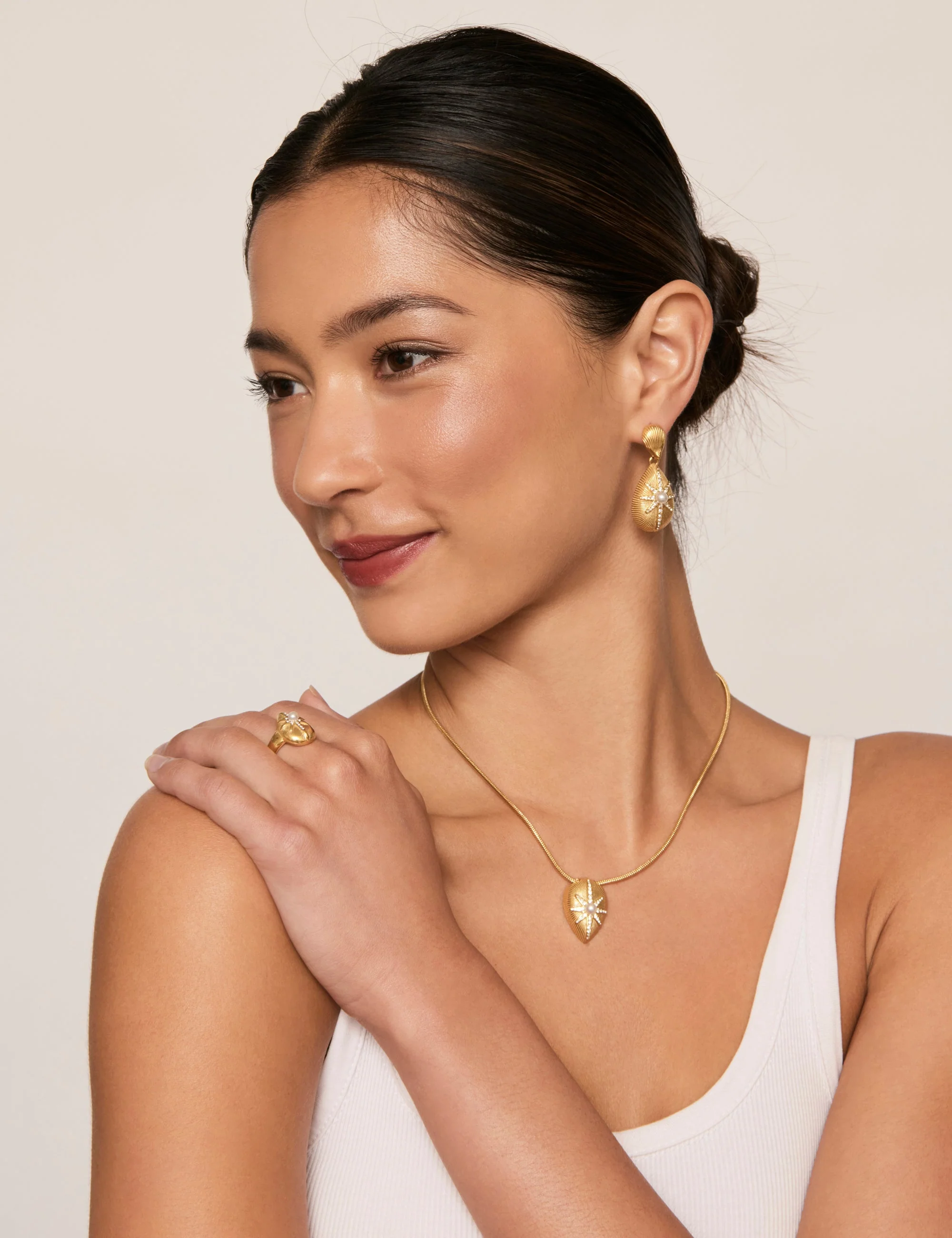 CELESTIAL PENDANT NECKLACE - Image 4