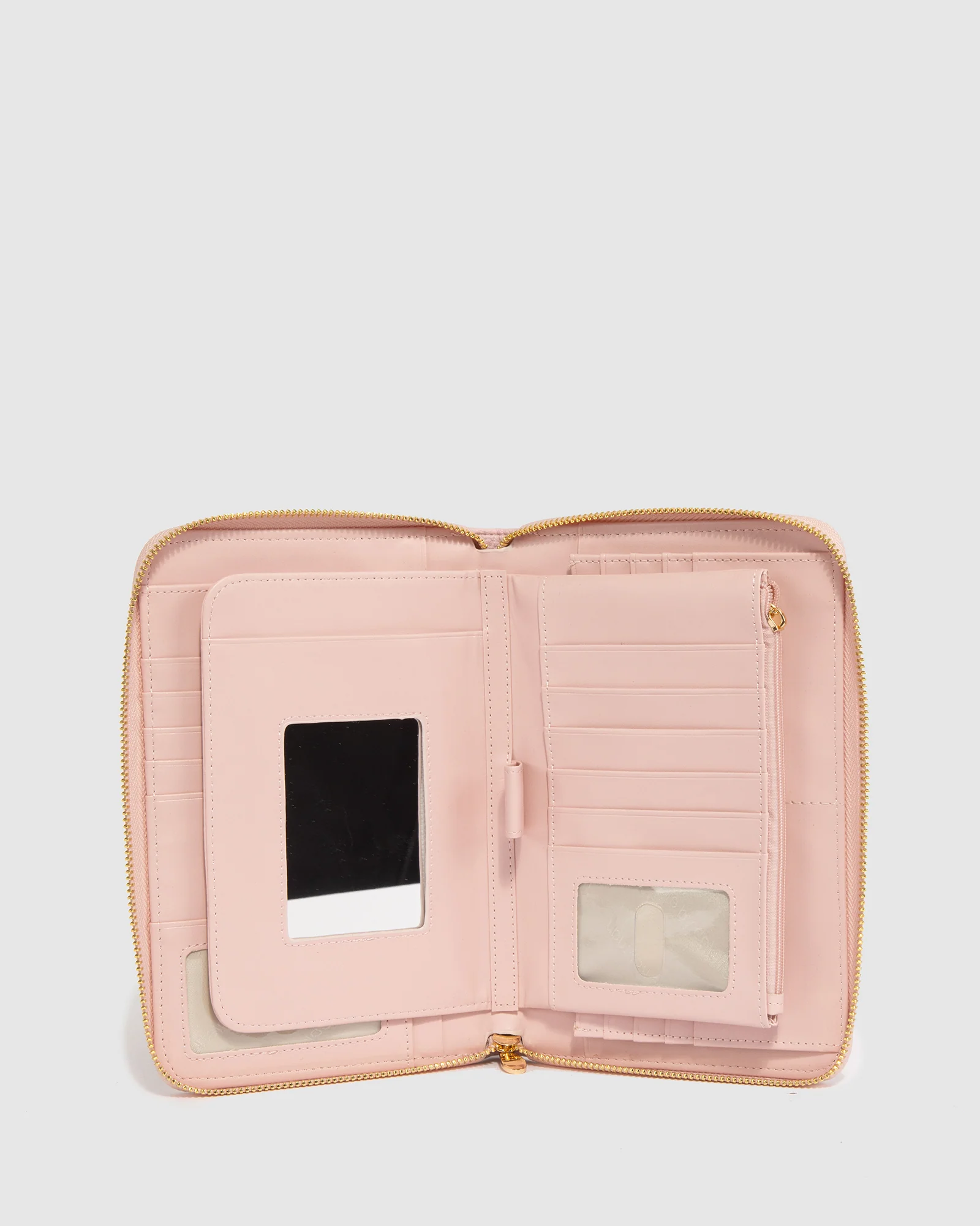 Fondant Suzanah Travel Wallet - Image 3