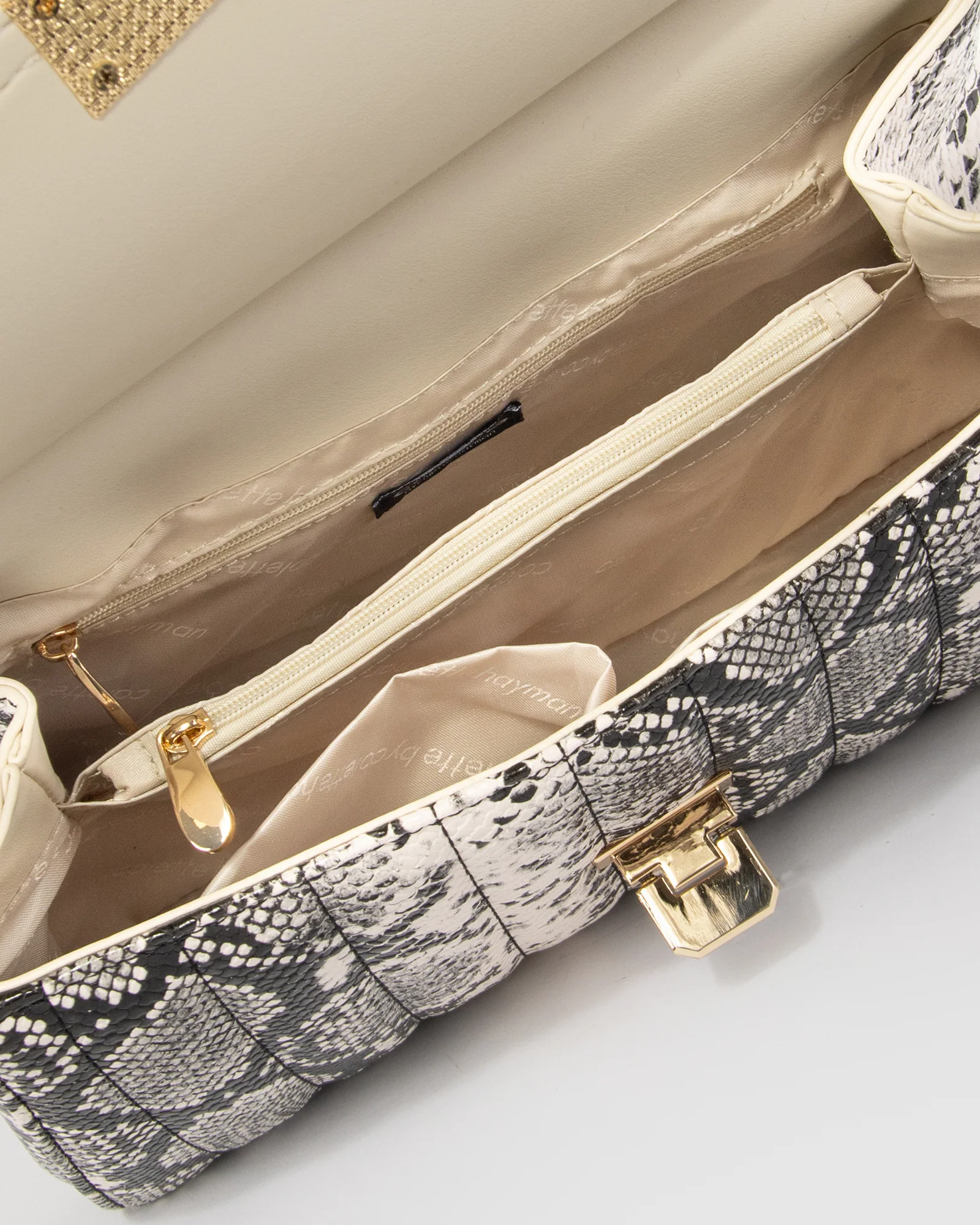 Ivory Asma Buckle Quilt Top Handle - Image 7