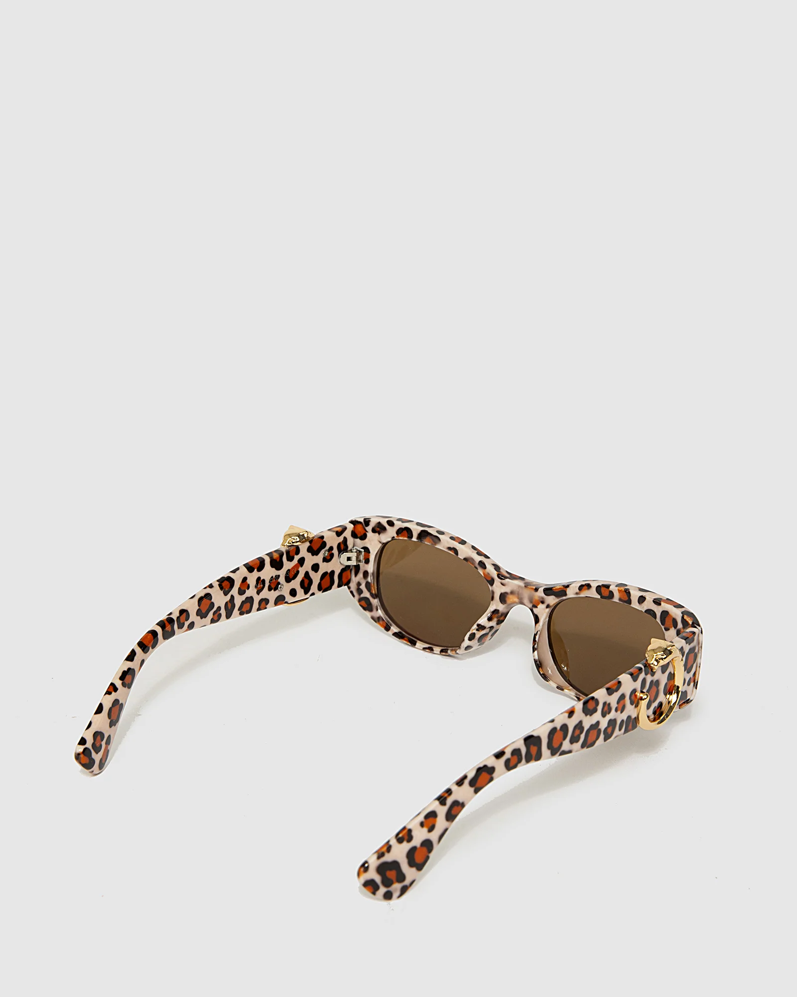 Leopard Frame Sunglasses - Image 3