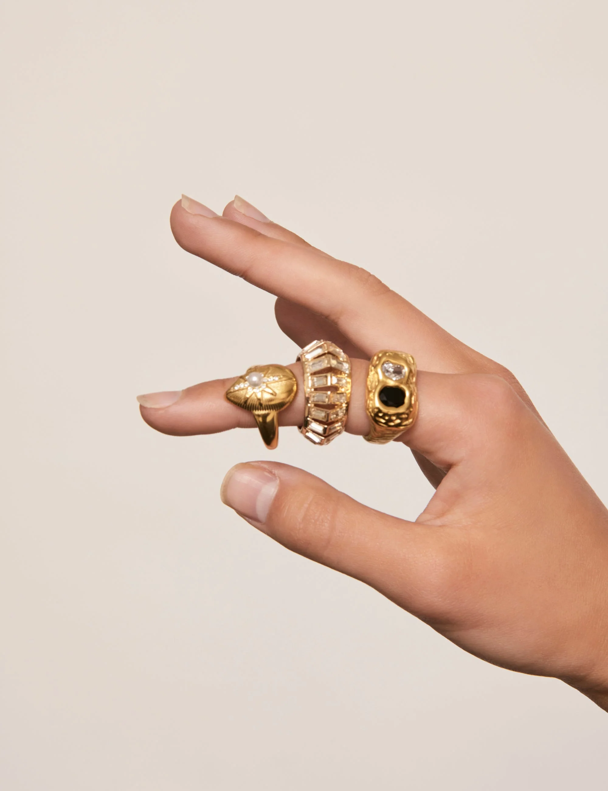ORGANIC CRYSTAL STATEMENT RING - Image 5