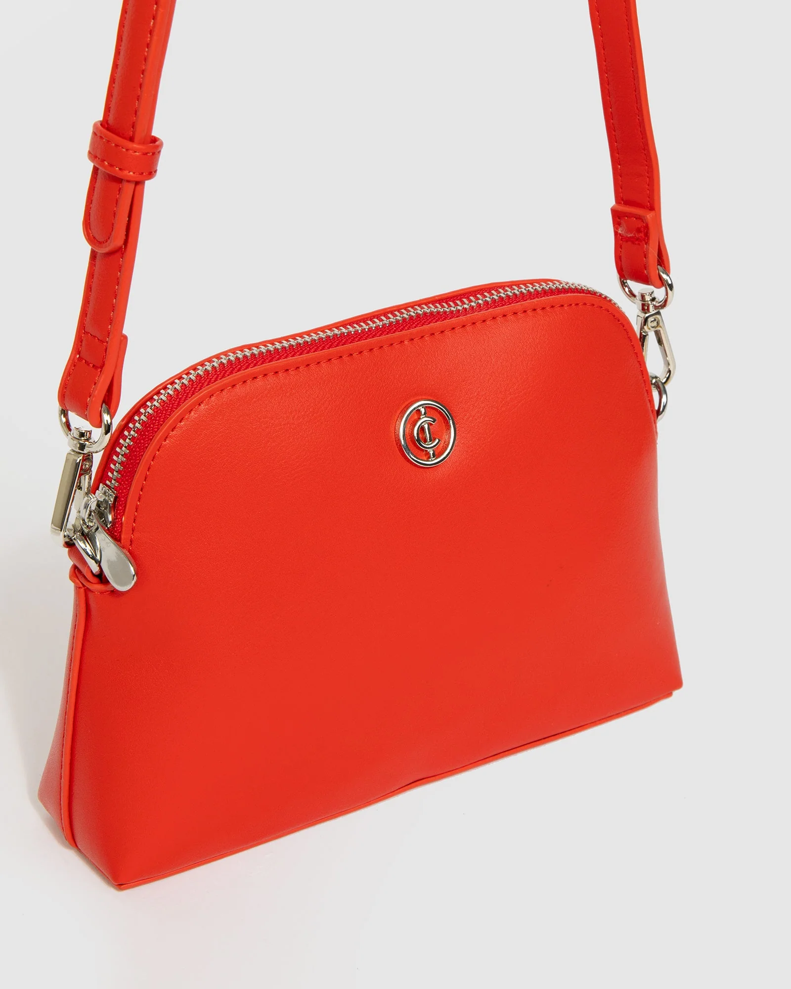 Red Jamari Crossbody Bag - Image 3