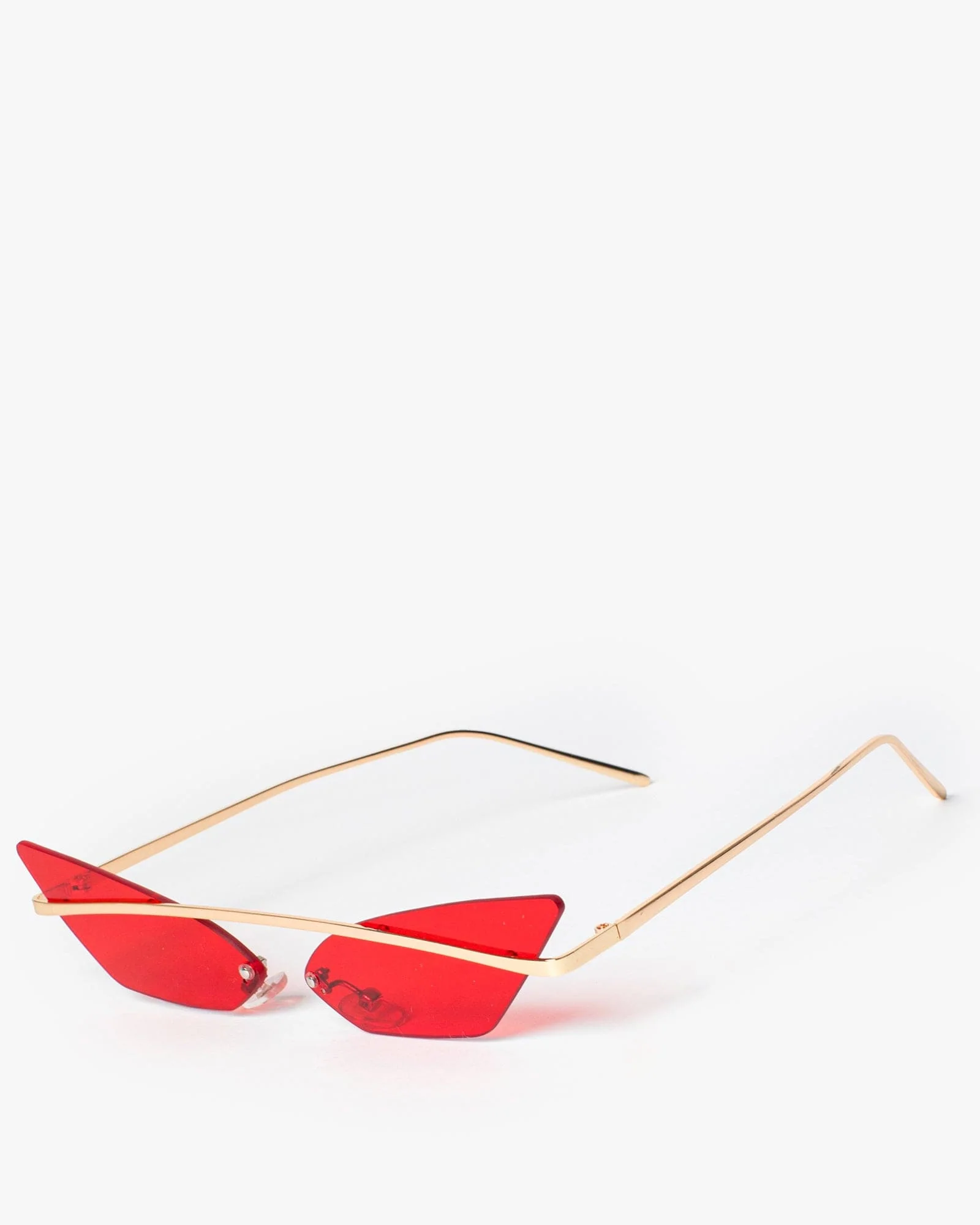 Red Pointed Cat-Eye Metal Frame Sunglasses - Image 3
