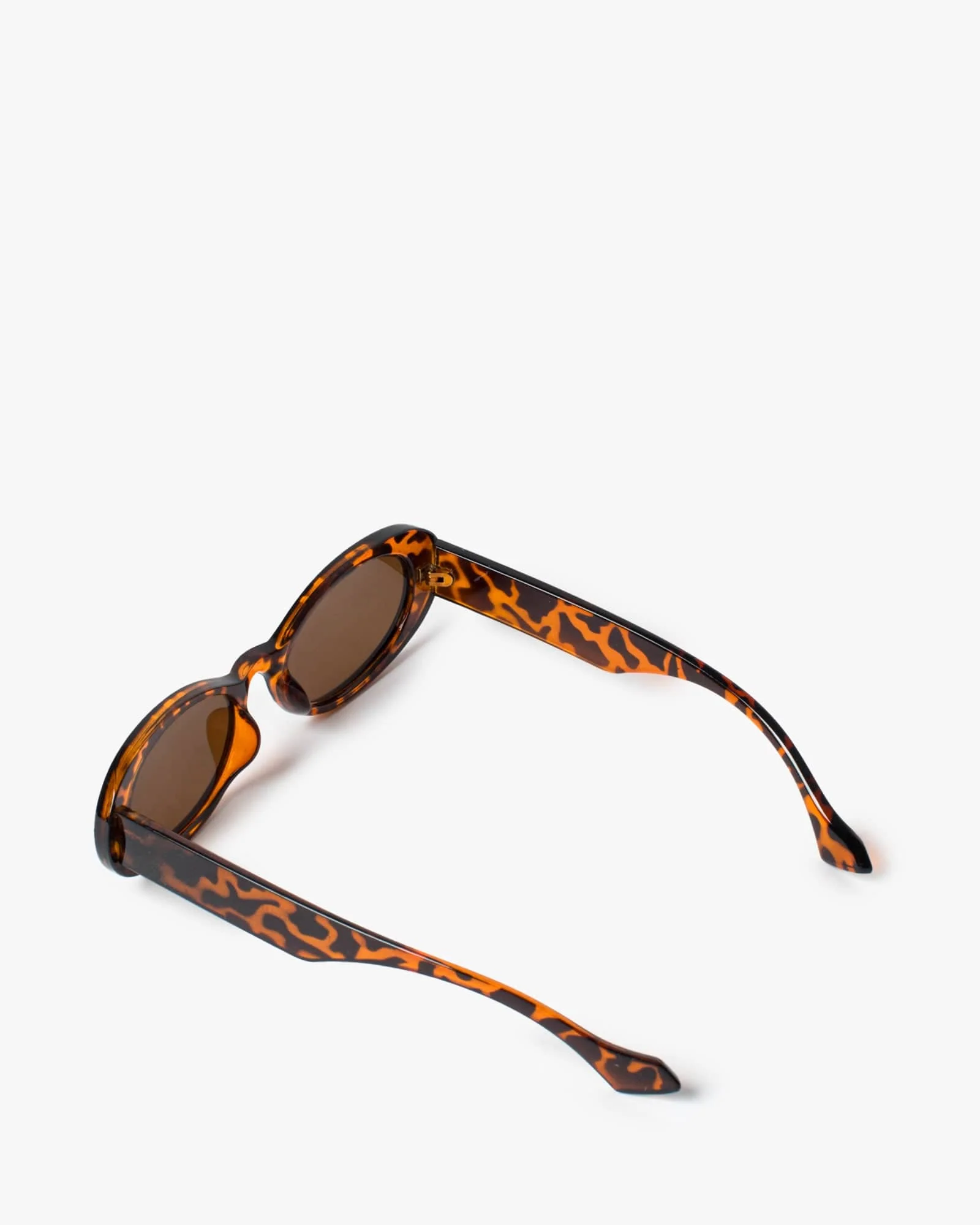 Tortoiseshell Oval Plain Sunglasses - Image 2