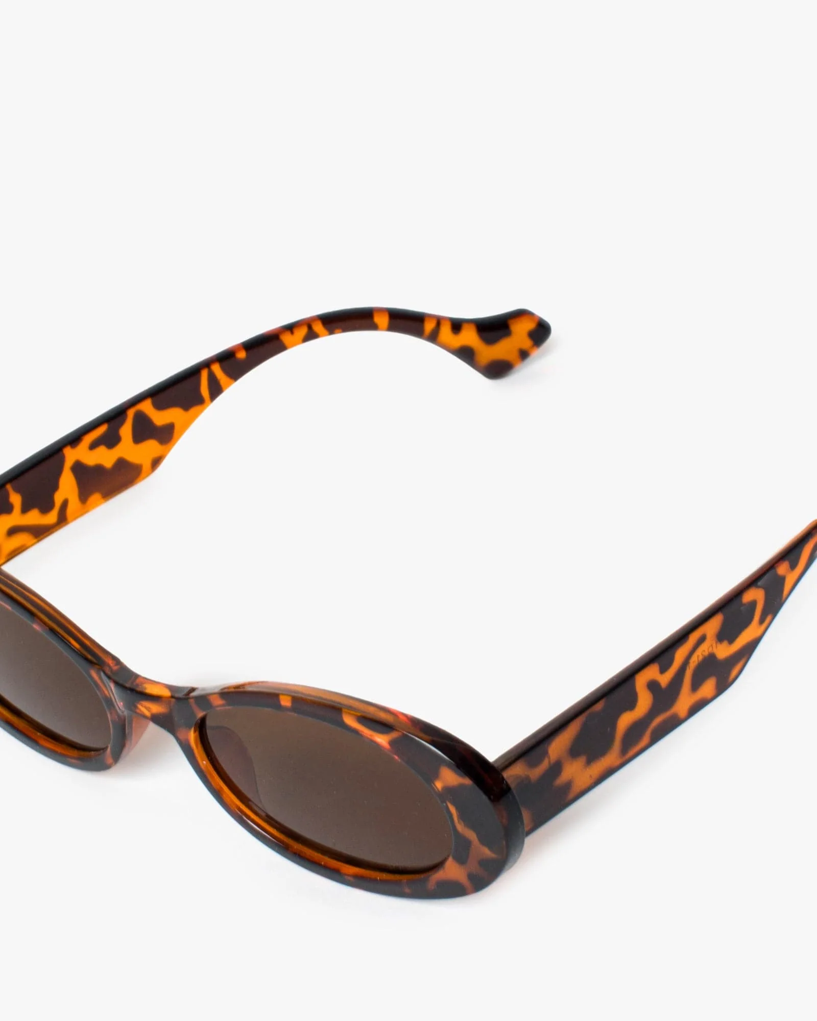 Tortoiseshell Oval Plain Sunglasses - Image 3