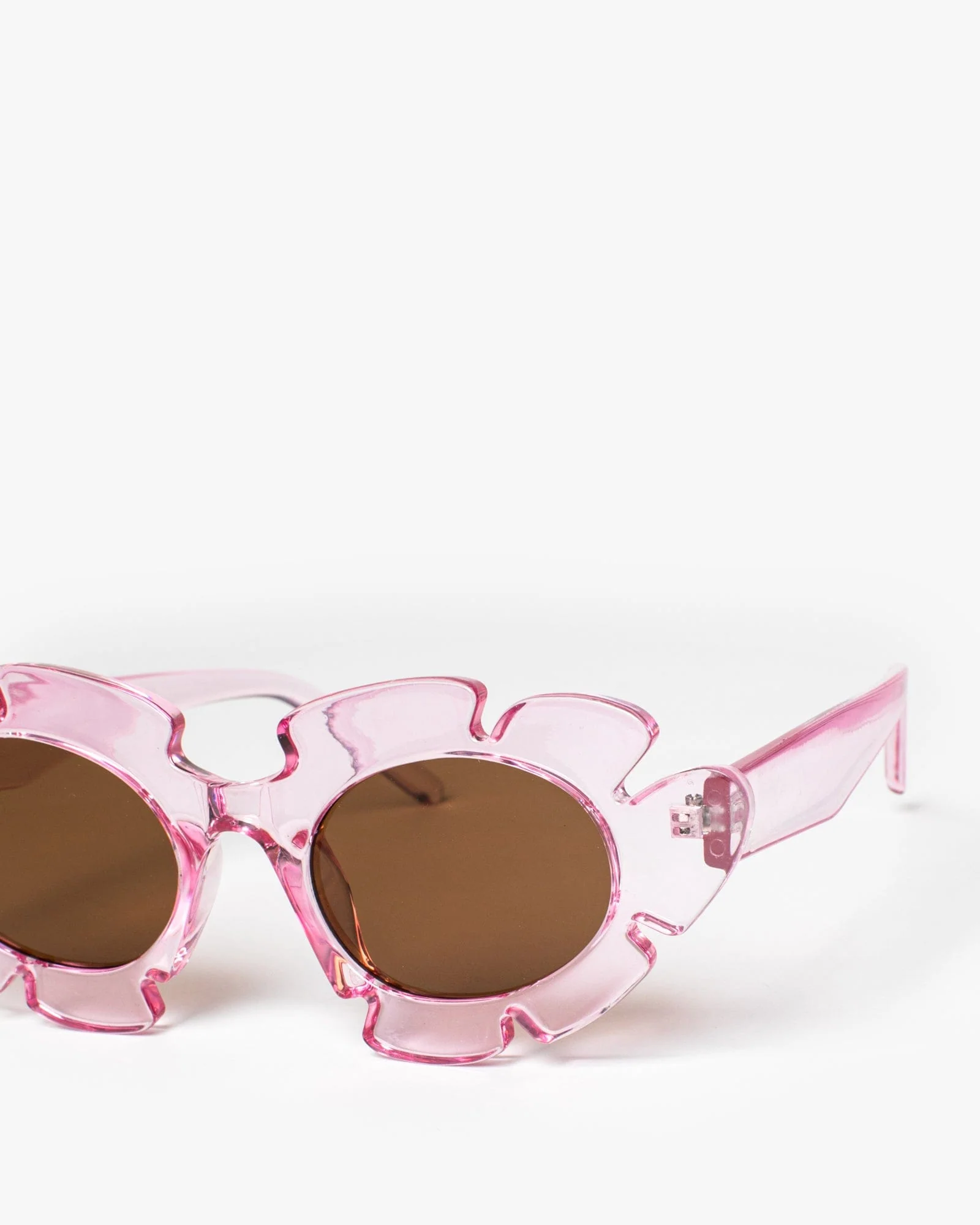 Pink Flower Shape Sunglasses - Image 4